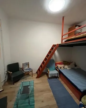 Downtown Apartment With Garden For 3 People * Pecs