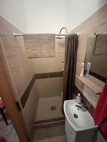 Downtown With Garden 公寓 *